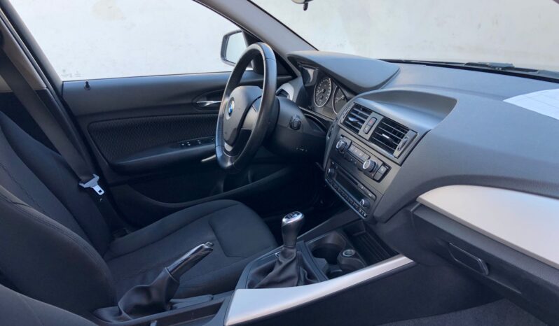 BMW 114 D 2015 full