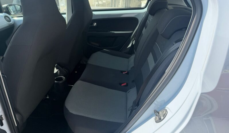 VOLK UP cng metano navigatore,sensori parcheggio full