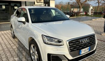 AUDI Q 2 TDI  sport full