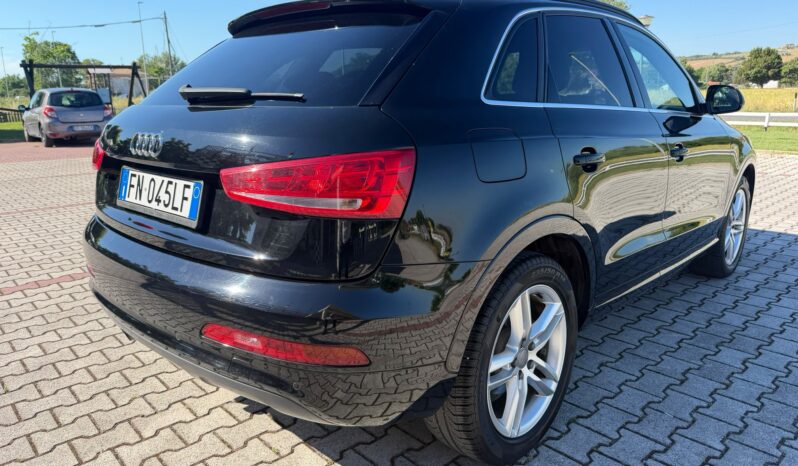 AUDI Q 3 TDI 2012 full