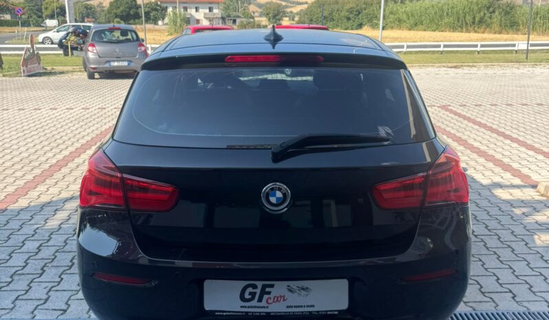 BMW 118 D 2018 full
