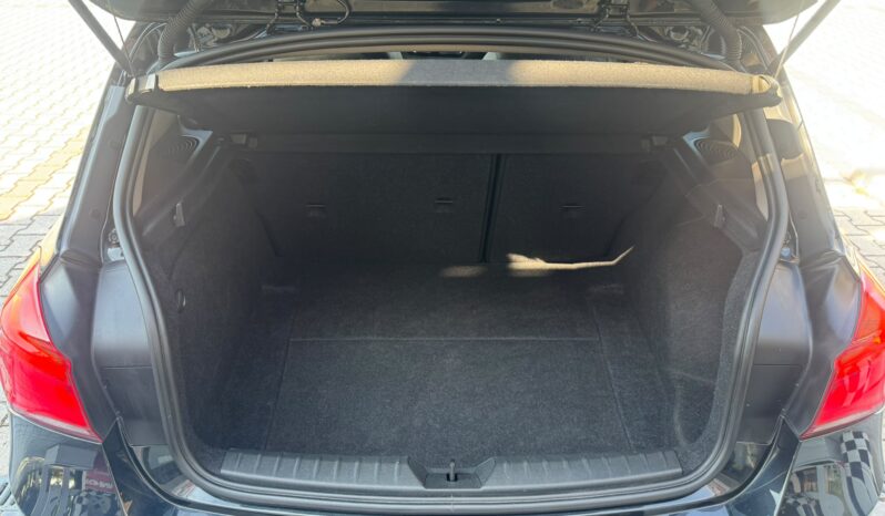 BMW 118 D 2018 full