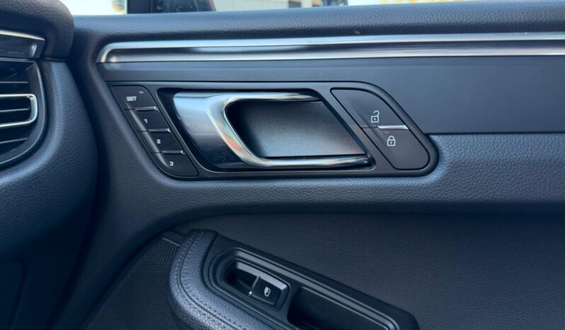 PORSCHE MACAN FULL 2022 full