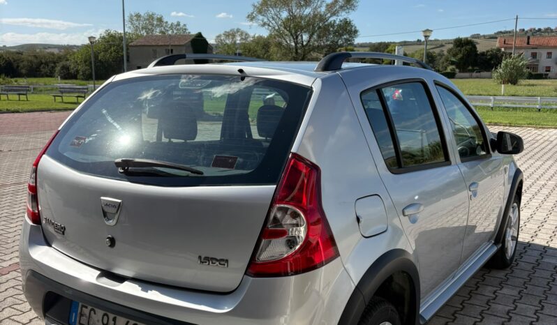 DACIA SANDERO HDI 1500 CC full
