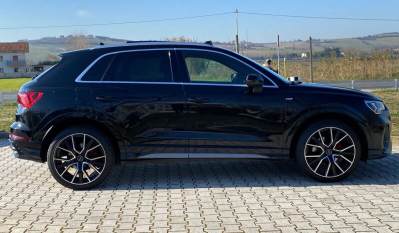 AUDI Q 3 tdi S LINE 2019 full